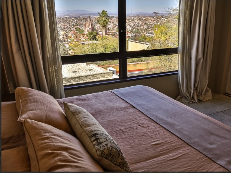 CASA GARZA Colonial Charm and Modern Comfort in the Heart of San Miguel de Allende. 3 bedroom home — 11 photos
