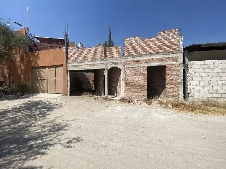 Lote y Construcción ALM — 1 photos