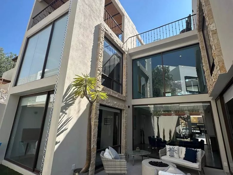HOUSE IN VENTANAS GOLF CLUB — 8 photos