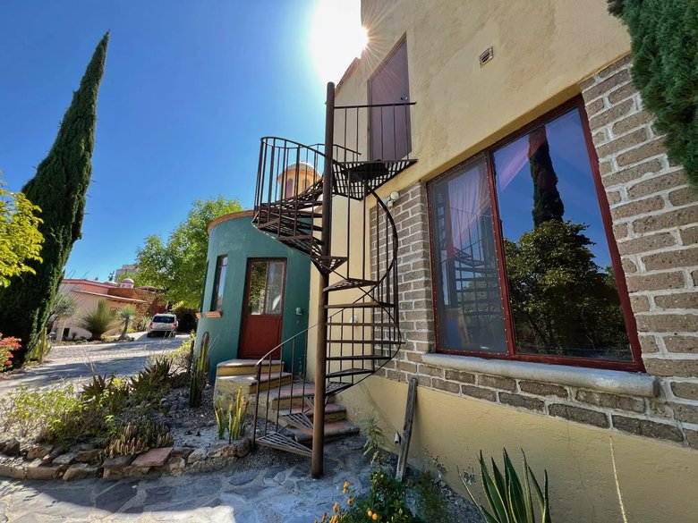 Colonial Charm - Los Labradores Community — 15 photos