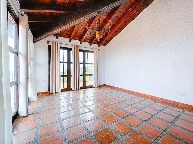 La Casona de Montitlan — 8 photos