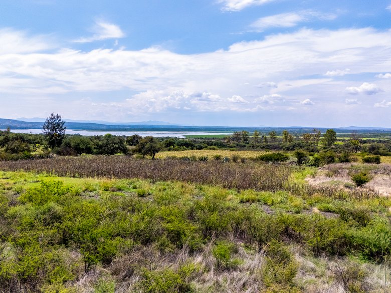 LOT FOR SALE SAN MARCOS DE BEGONA — 9 photos