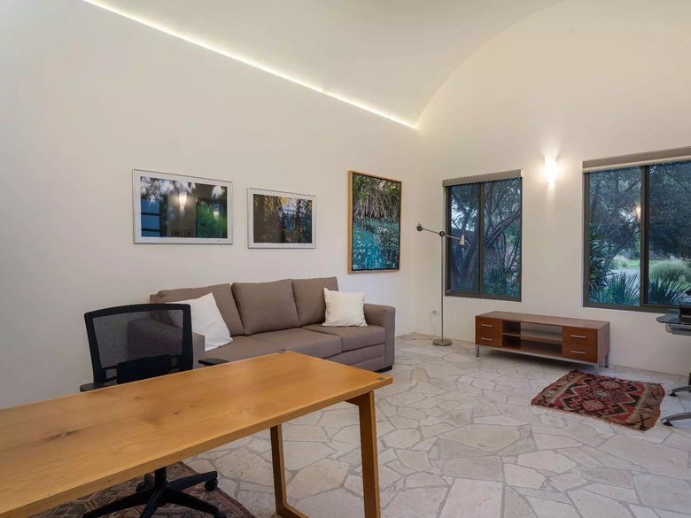 Villa Primavera — 9 photos