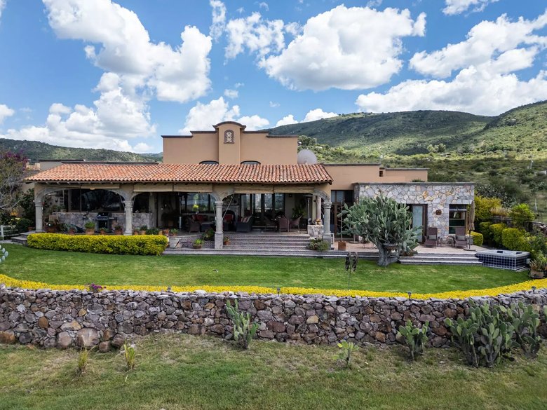 Casa del Sol — 8 photos