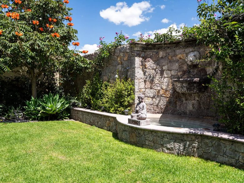 Casa del Sol — 24 photos