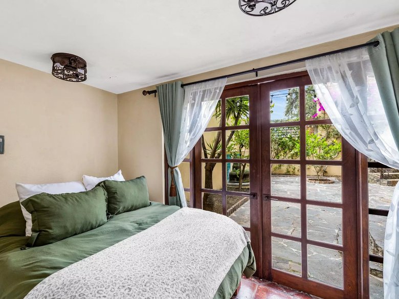 Casa Rosita — 17 photos
