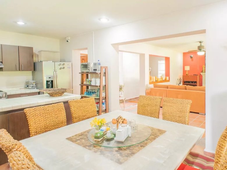 Casa Huizaches — 7 photos