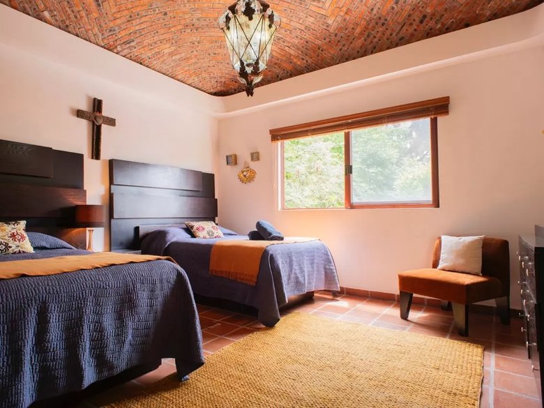 Casa Huizaches — 20 photos