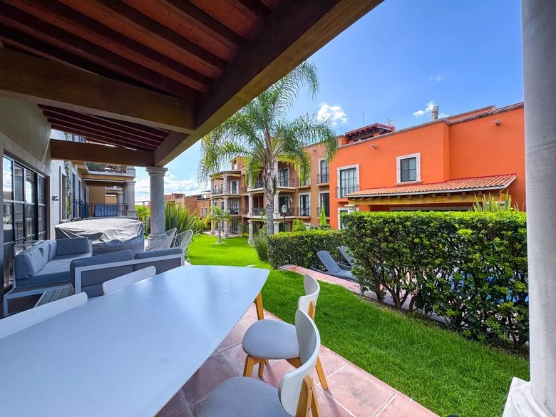 Casa Isla - El Milagro — 9 photos