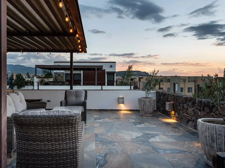 Casa Luna — 25 photos