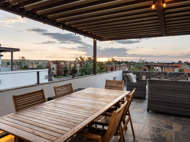 Casa Luna — 3 photos