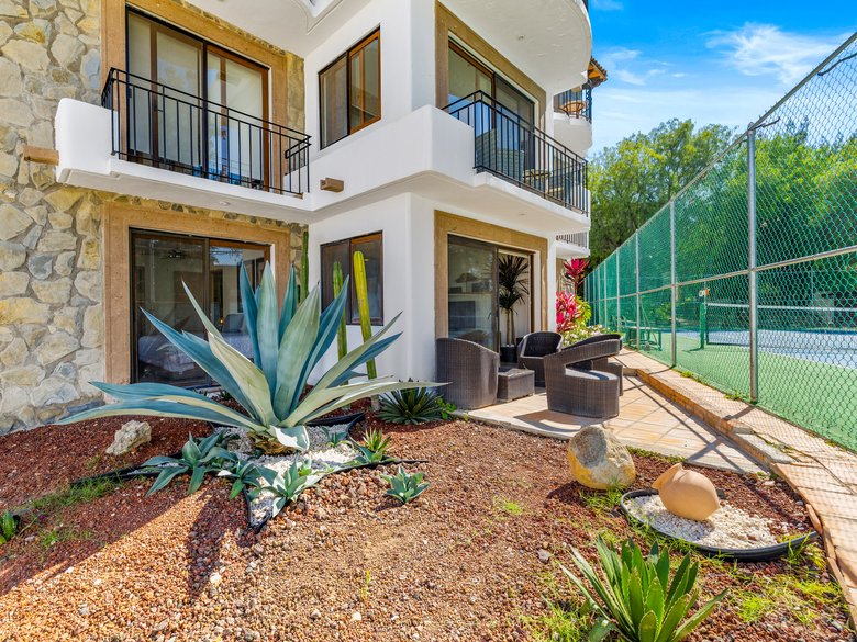 Ground Level apartment in PV! — 13 photos
