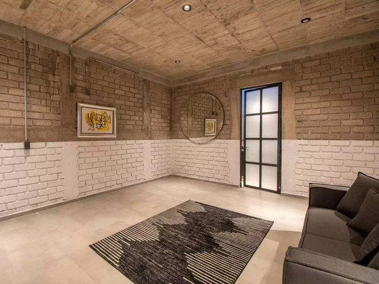 The Bunker House — 10 photos