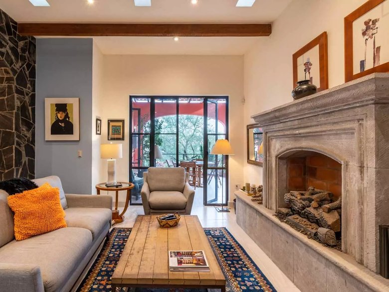 Casa Violeta 35 — 4 photos