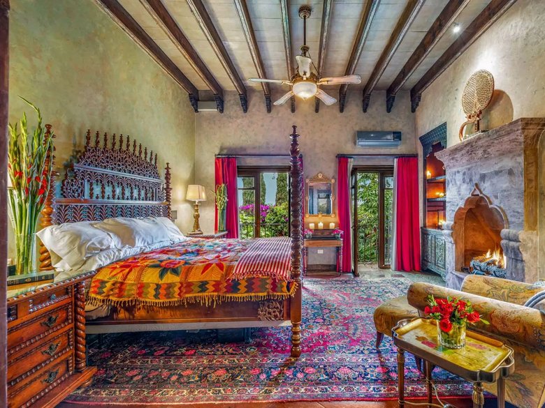 Casa Lagerfeld — 8 photos