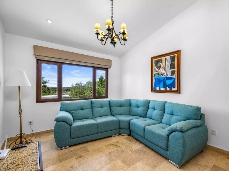 Casa de los Ángeles — 15 photos