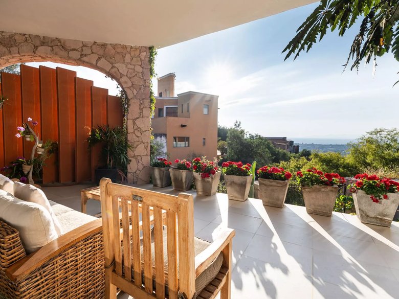 Casa Bella Vista — 2 photos