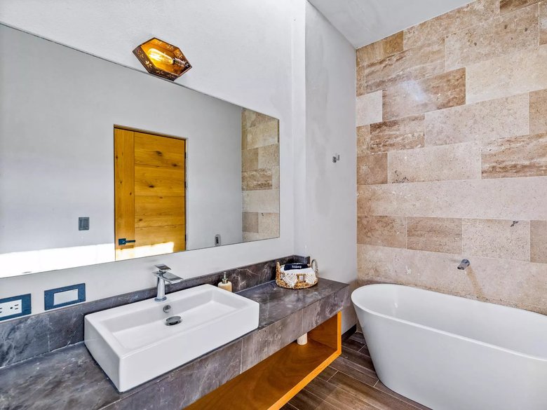 Casa Lucia — 18 photos
