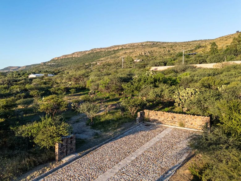 La Reserva — 4 fotos
