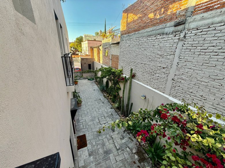 Apartment for rent in San Antonio (Available long term October 2027) — 29 photos