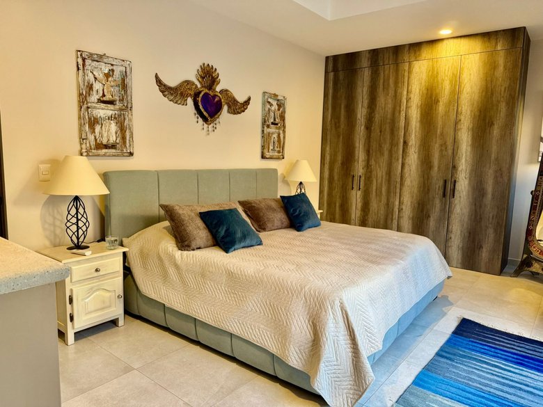 Apartment for rent in San Antonio (Available long term October 2027) — 15 photos