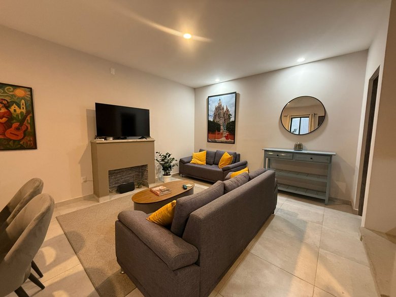 Apartment for rent in San Antonio (Available long term October 2027) — 2 photos
