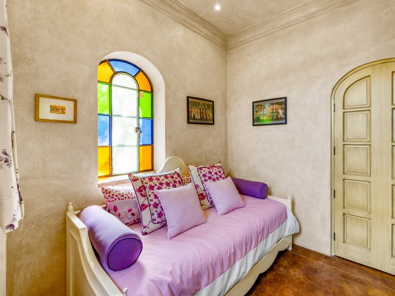 Casa Stone — 12 photos