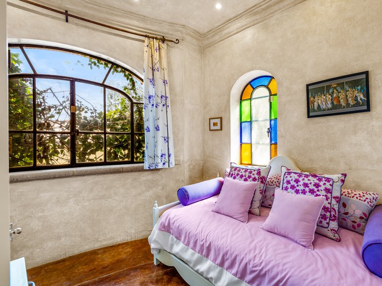 Casa Stone — 10 photos
