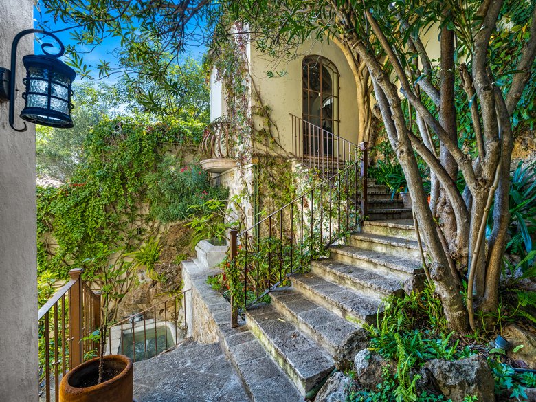 Casa Stone — 22 photos