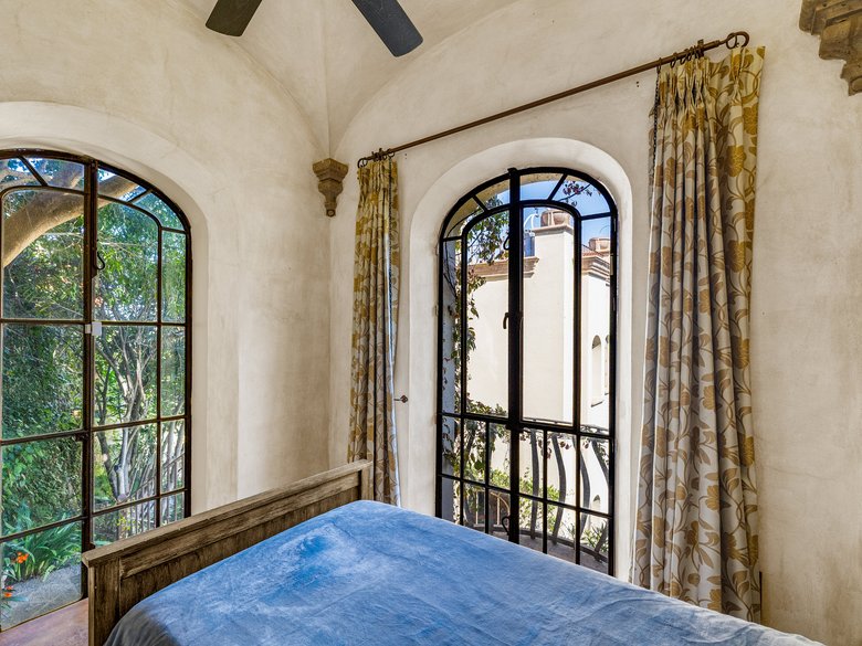 Casa Stone — 26 photos