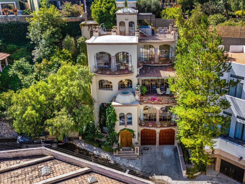 Casa Stone — 1 photos