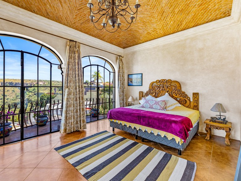 Casa Stone — 31 photos
