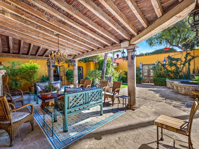 Casa Nispero — 4 photos