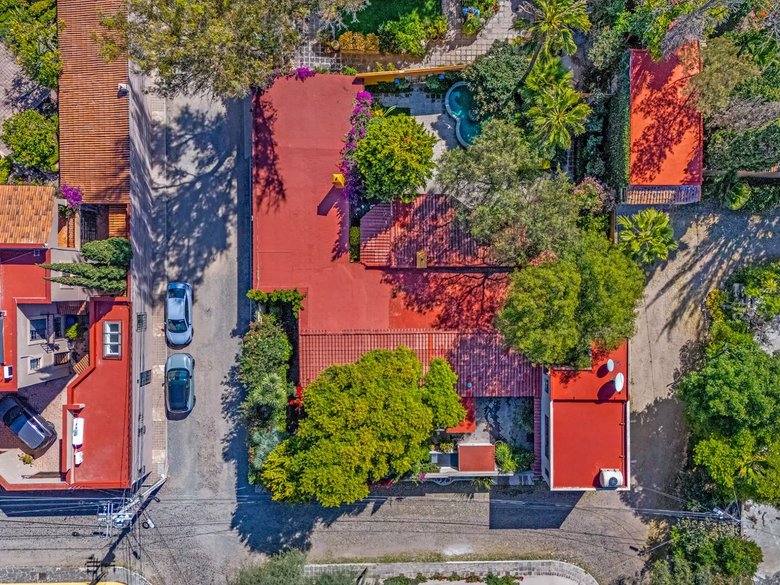 Casa Nispero — 18 photos
