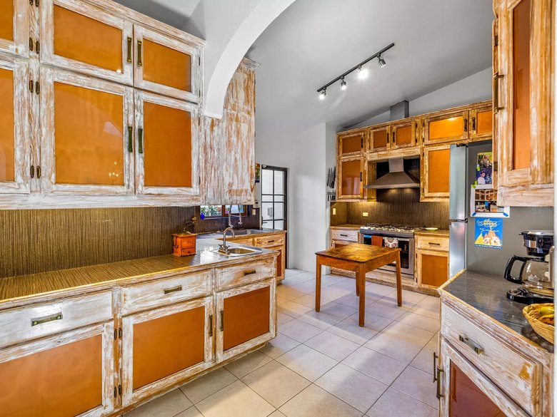 Casa Nispero — 25 photos