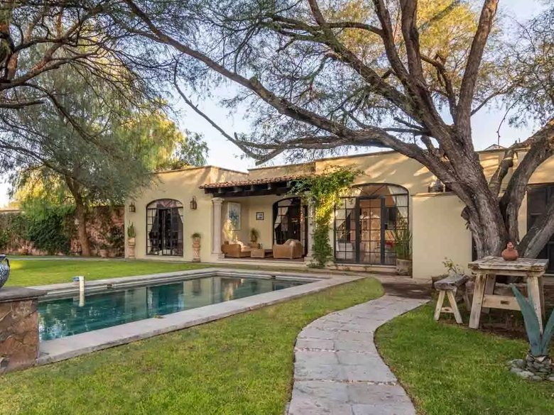 Casa Max — 25 photos