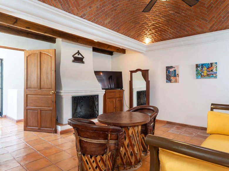 Casa Mona Lisa — 22 photos