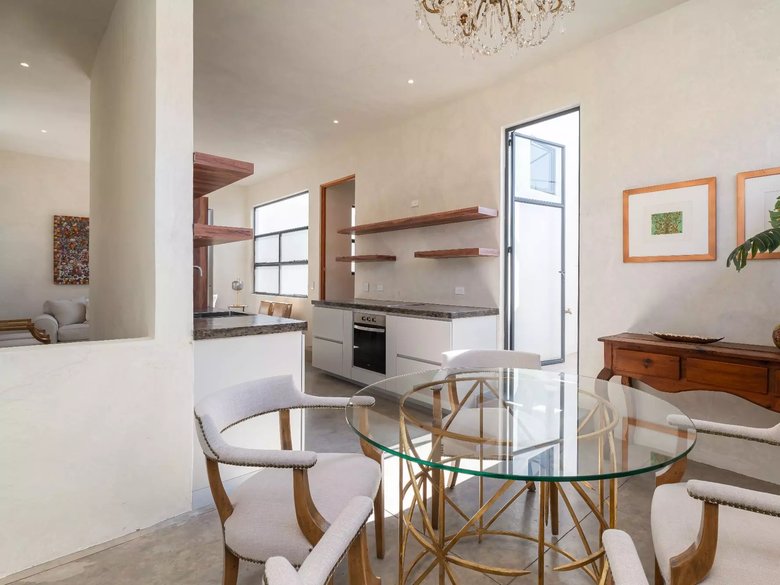 Casa Mojica — 19 photos