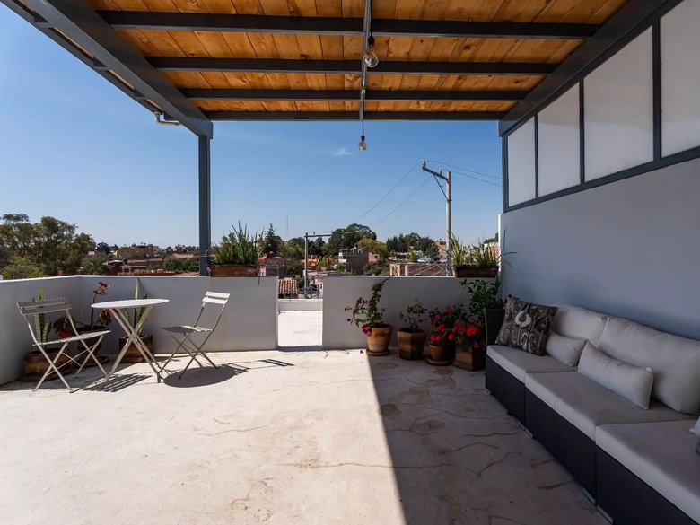 Casa Mojica — 5 photos