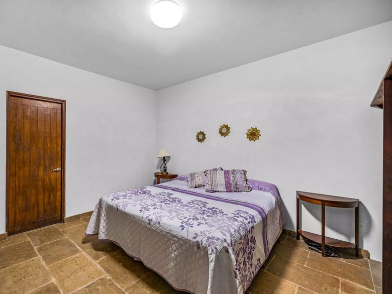 CASA NORMA — 8 photos