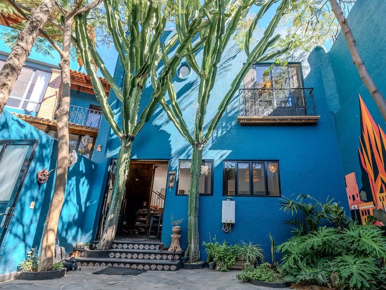La Joya Azul — 6 photos