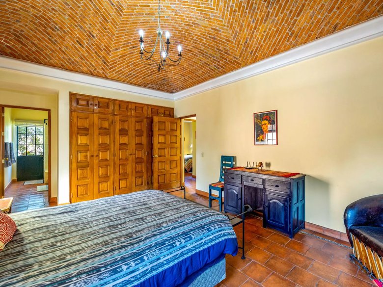 Casa del Árbol — 15 photos