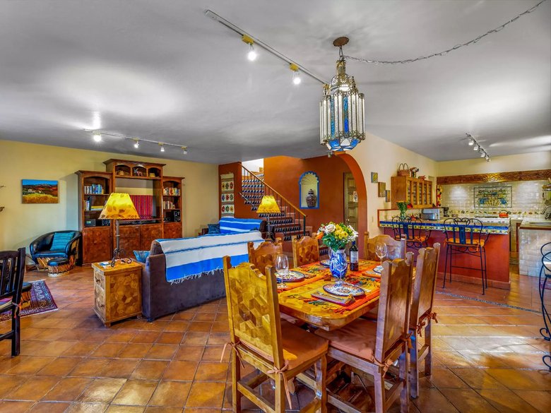 Casa del Árbol — 6 photos