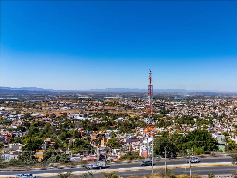 CARACOL SKYVIEW — 13 photos