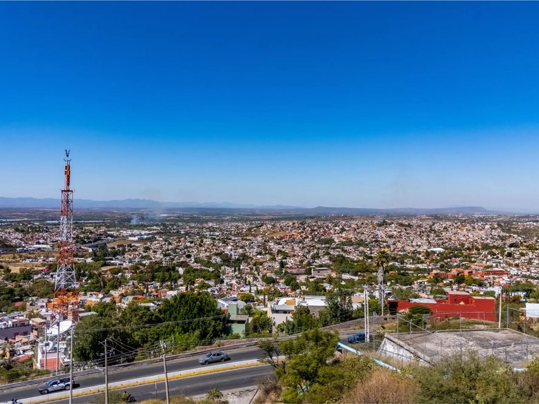 CARACOL SKYVIEW — 12 photos