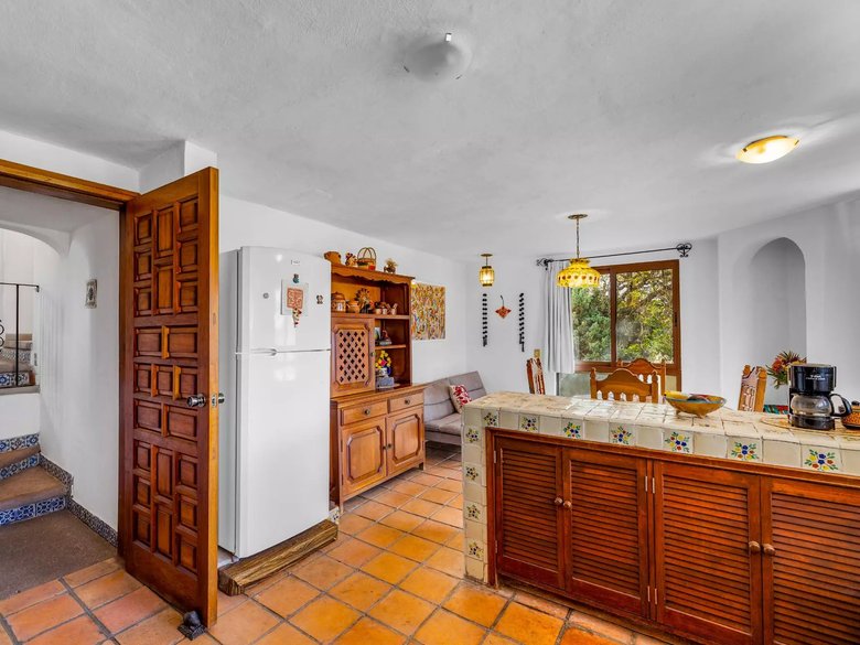 The Hidden House — 13 photos
