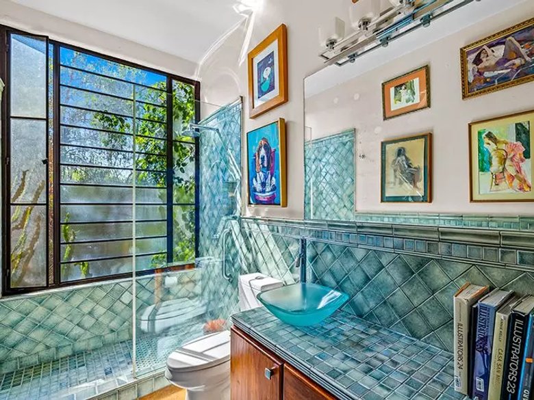 CASA RAUL — 12 photos