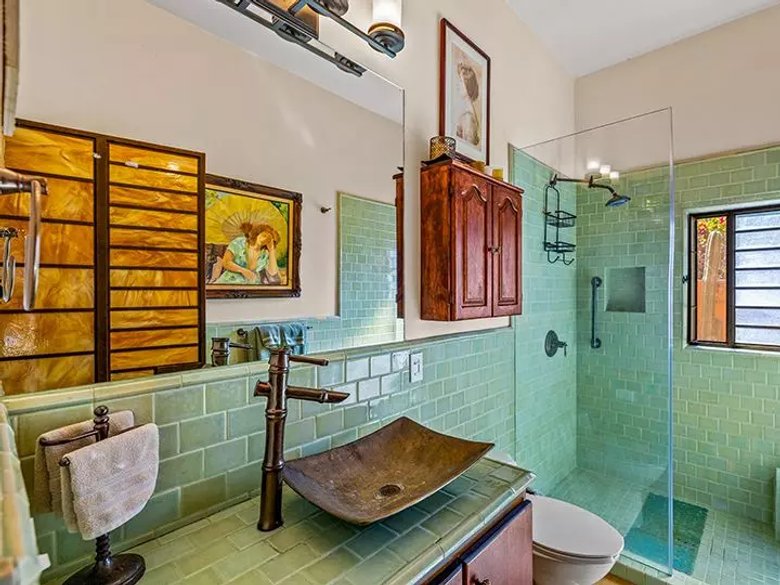 CASA RAUL — 5 photos