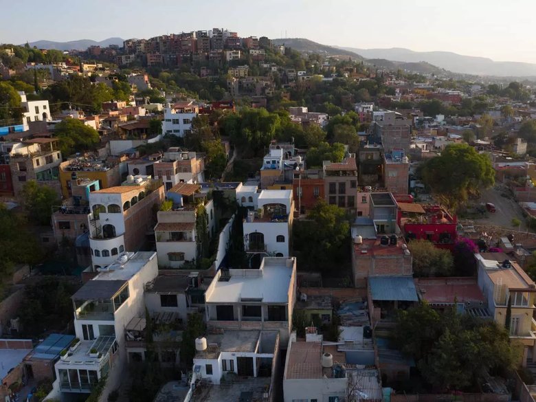 Cuauhtemoc Lot — 10 photos