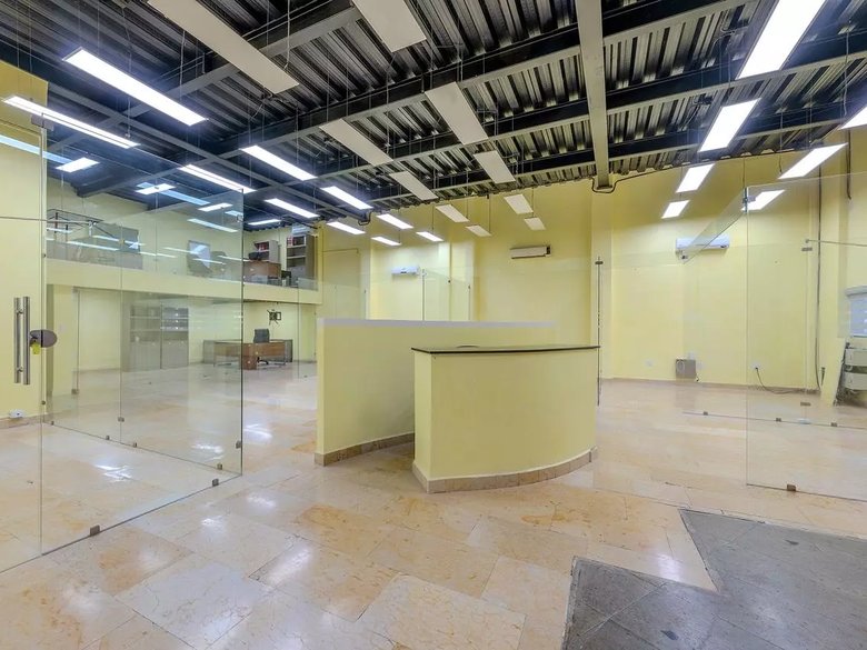 Edificio Comercial Las Brisas — 10 photos